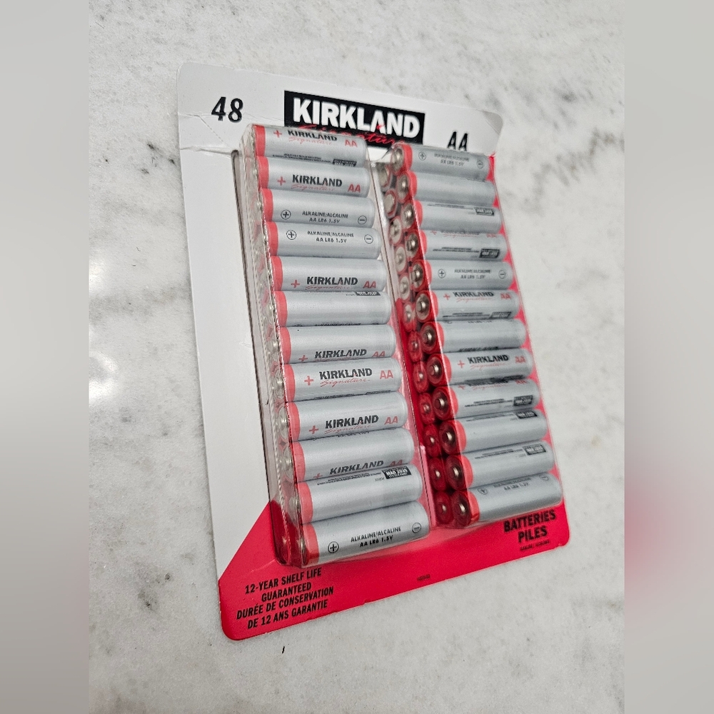 Kirkland Signature Alkaline AA Batteries 48-count